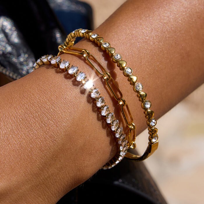 gold tennis bracelet