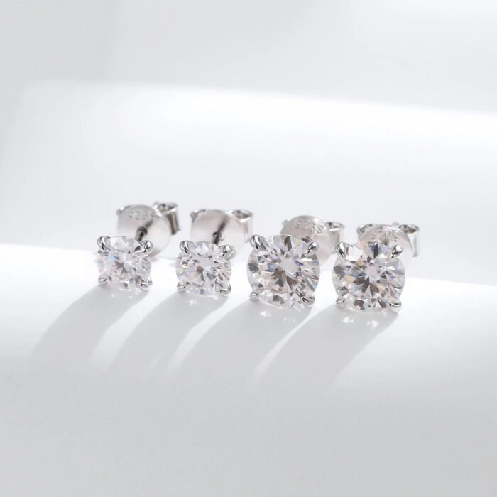 moissanite earring