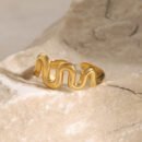 Adjustable Wavy Ring
