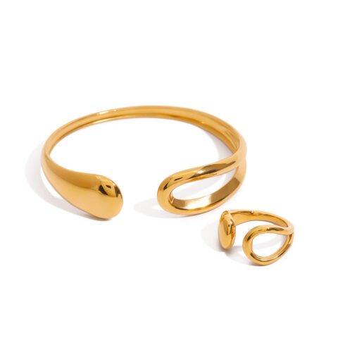 Bracelet and Ring Set