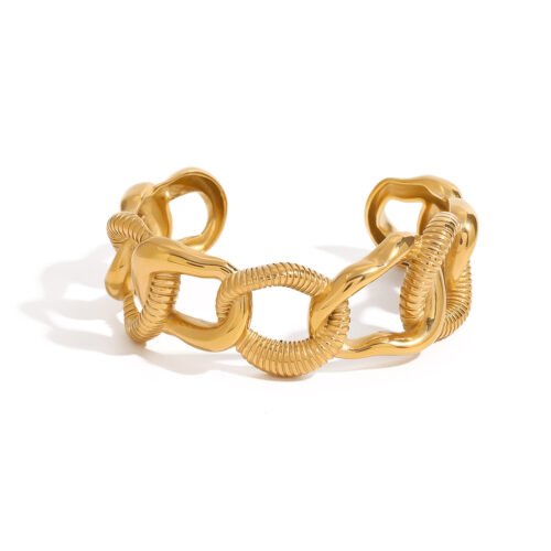 chunky bangle bracelet