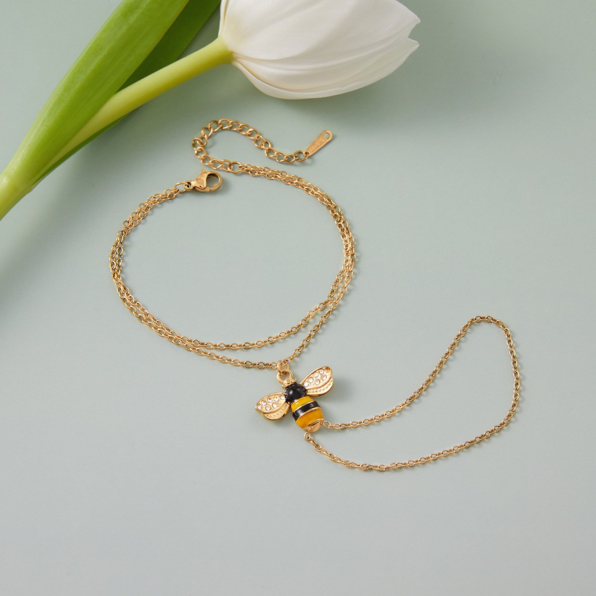 bee hand chain