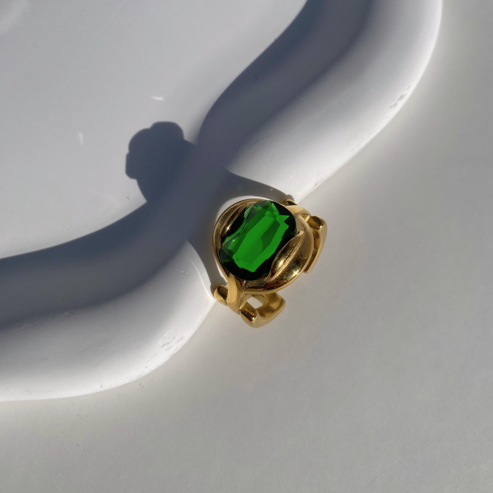 Emerald Muse Ring