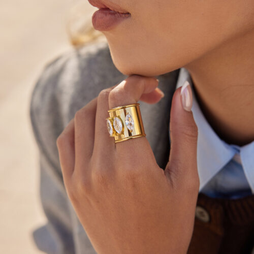 Mia wide band ring with marquise zircon stones