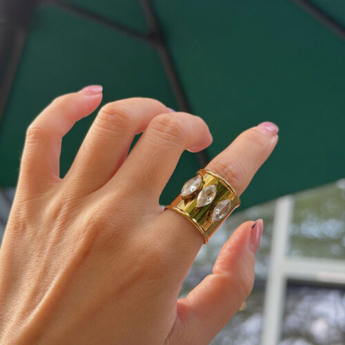 Mia wide band ring with marquise zircon stones