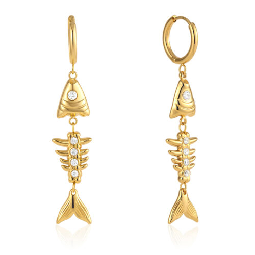Maris Hoops gold fishbone earrings with articulated design